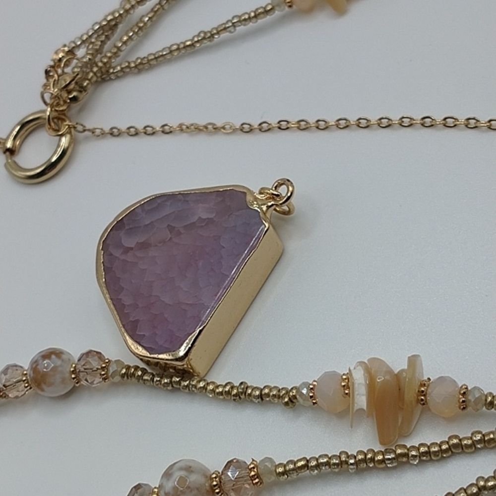 Costume gold tone multi strand faux gems and crystals necklace with Pendant - Picture 11 of 12